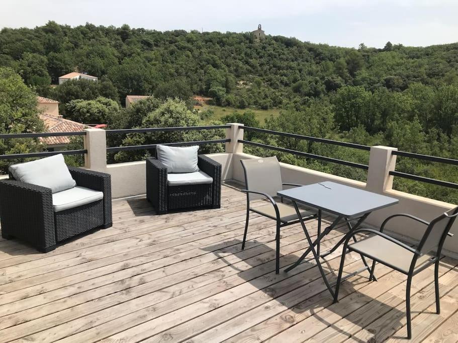 Studio Au Calme, Grande Terrasse Avec Vue Vallee Ginasservis Exterior photo